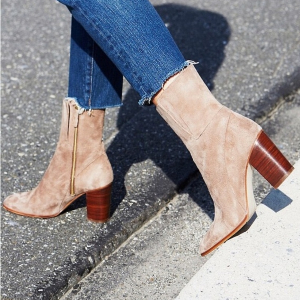 FREE PEOPLE Tan Suede Block Heel Boots